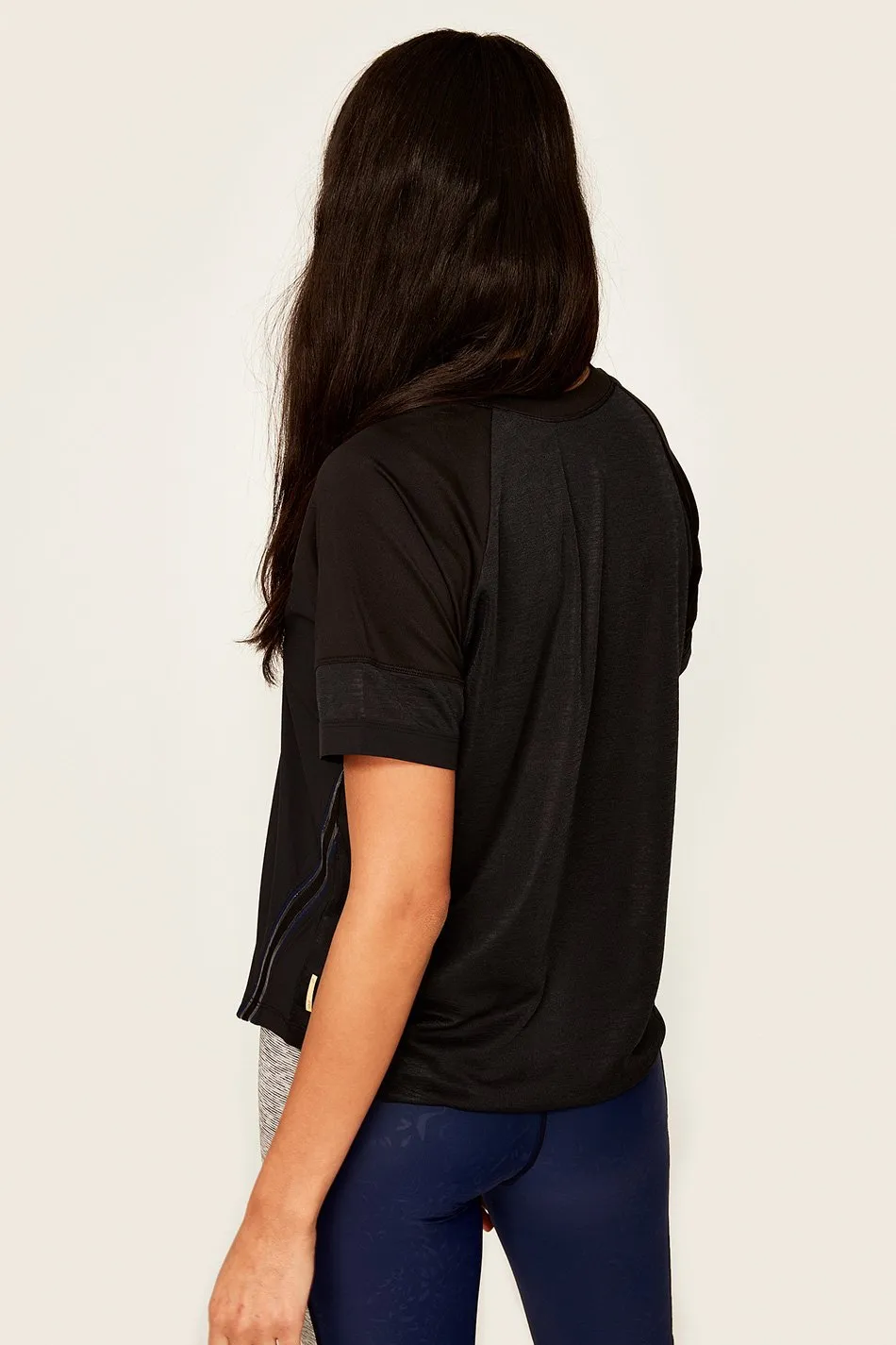AILIS TEE