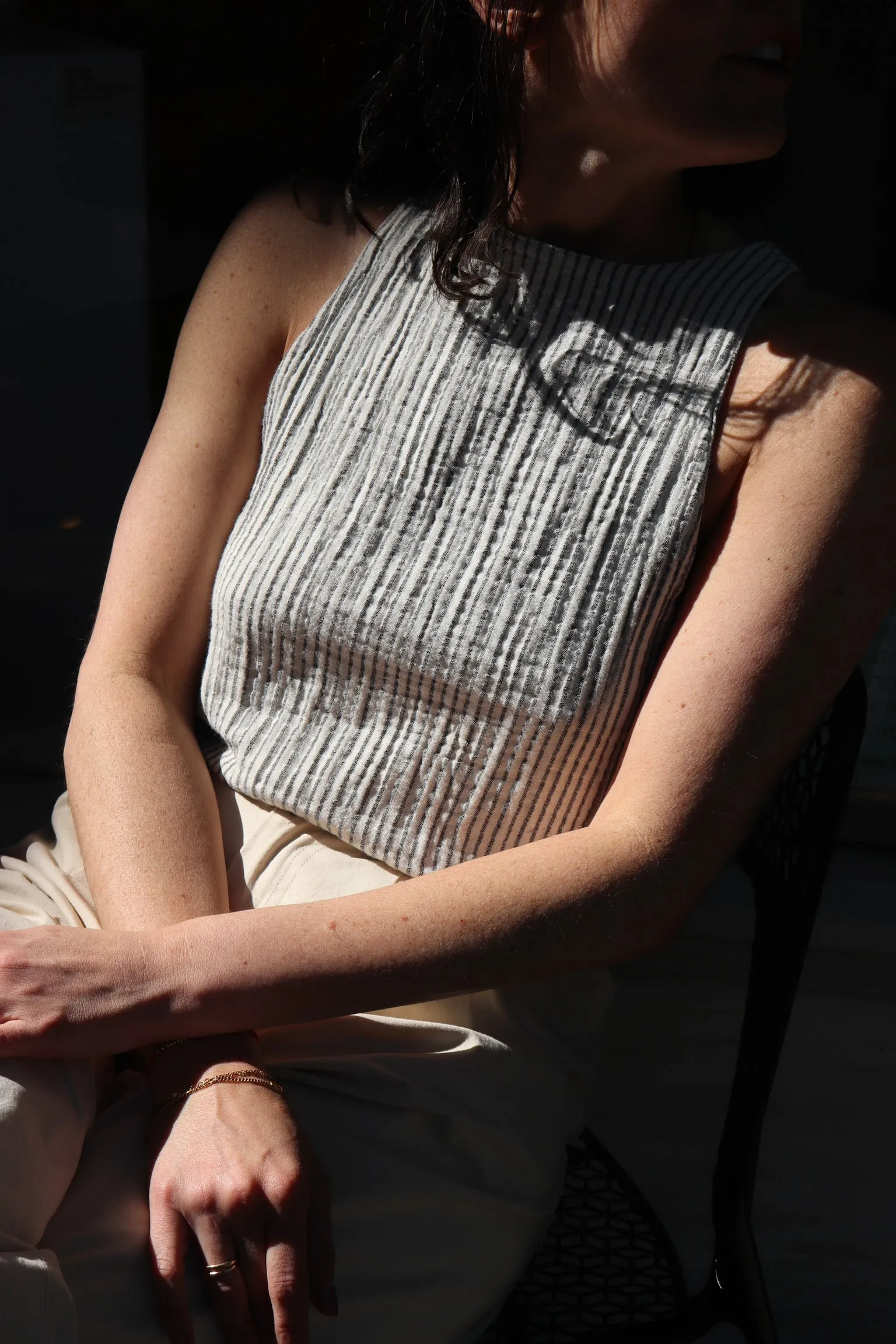 crinkle tank top