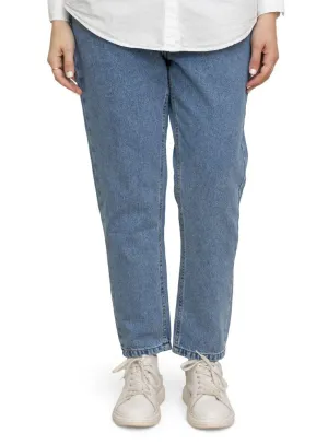 Design 10 Mom-Fit Jeans
