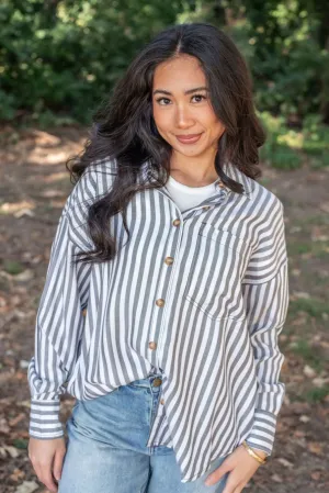 Easy Breezy Button Top