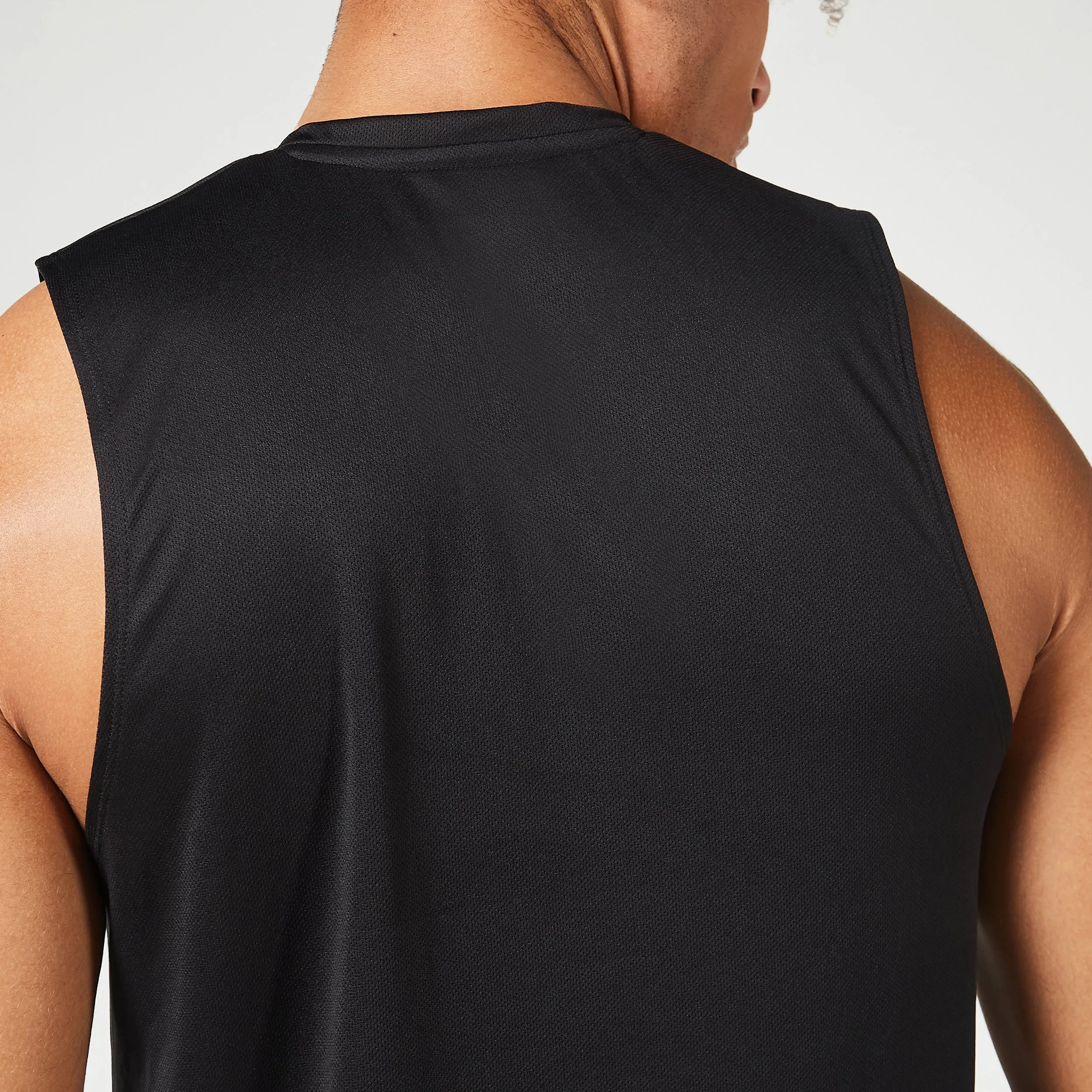 Essential V-Neck Tank - Black