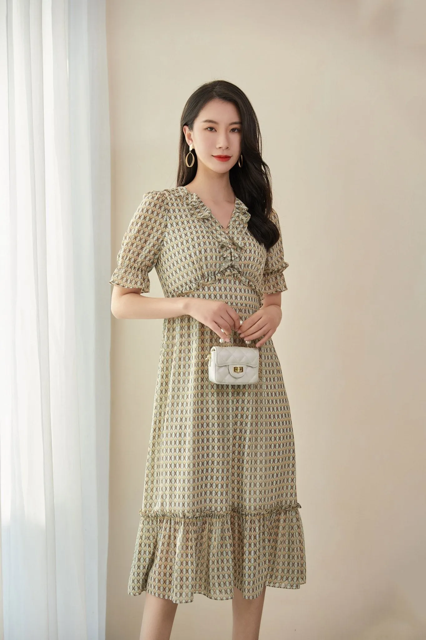 Khaki Grey Lace Hem Waist Dress