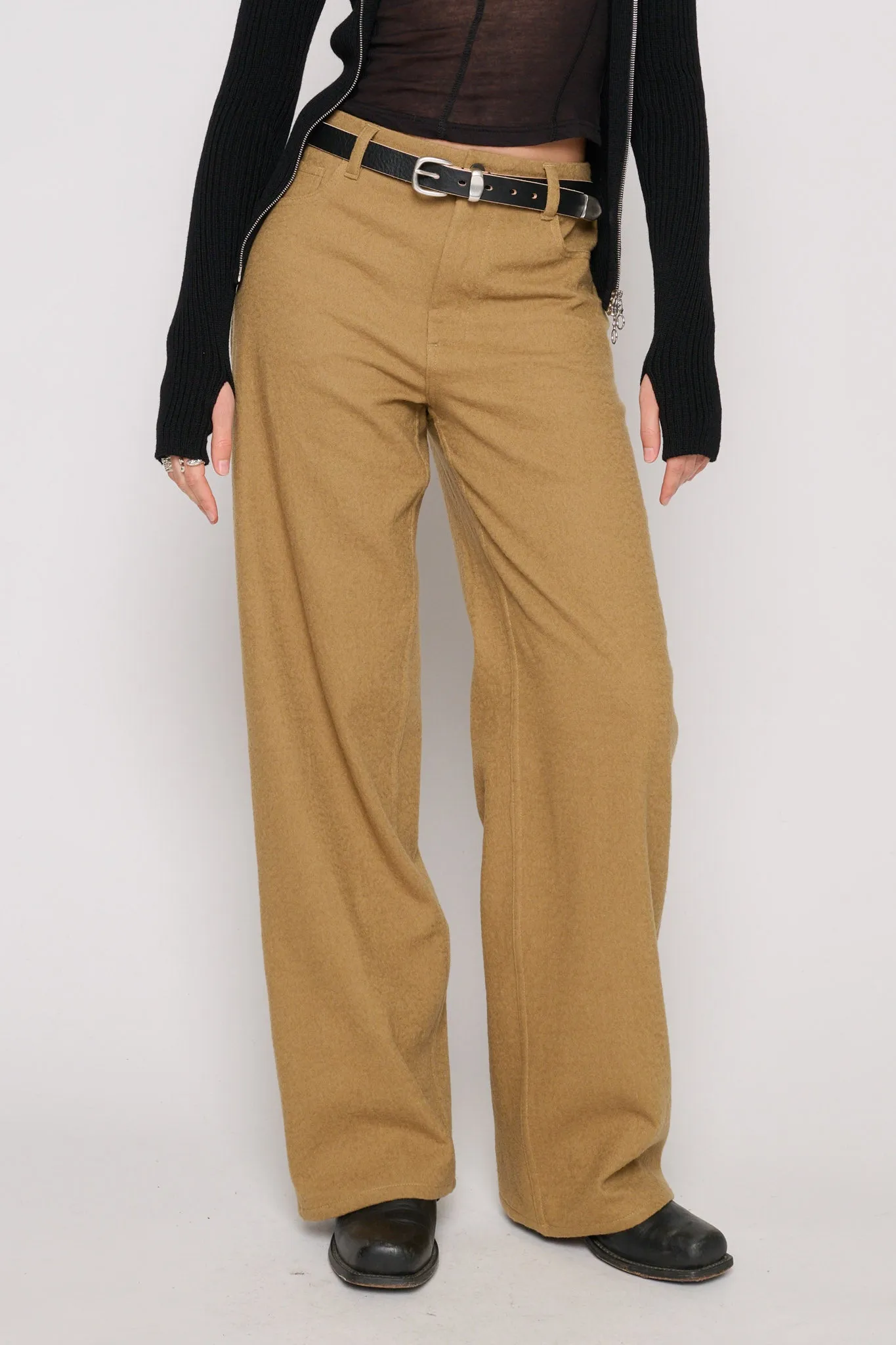 Leva Pants