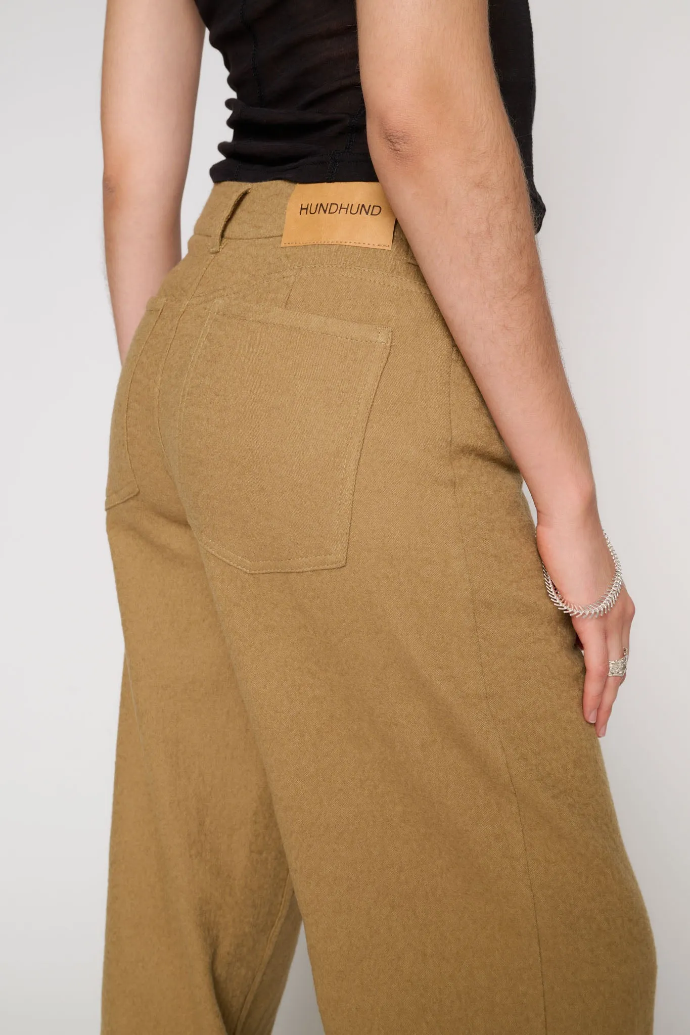 Leva Pants
