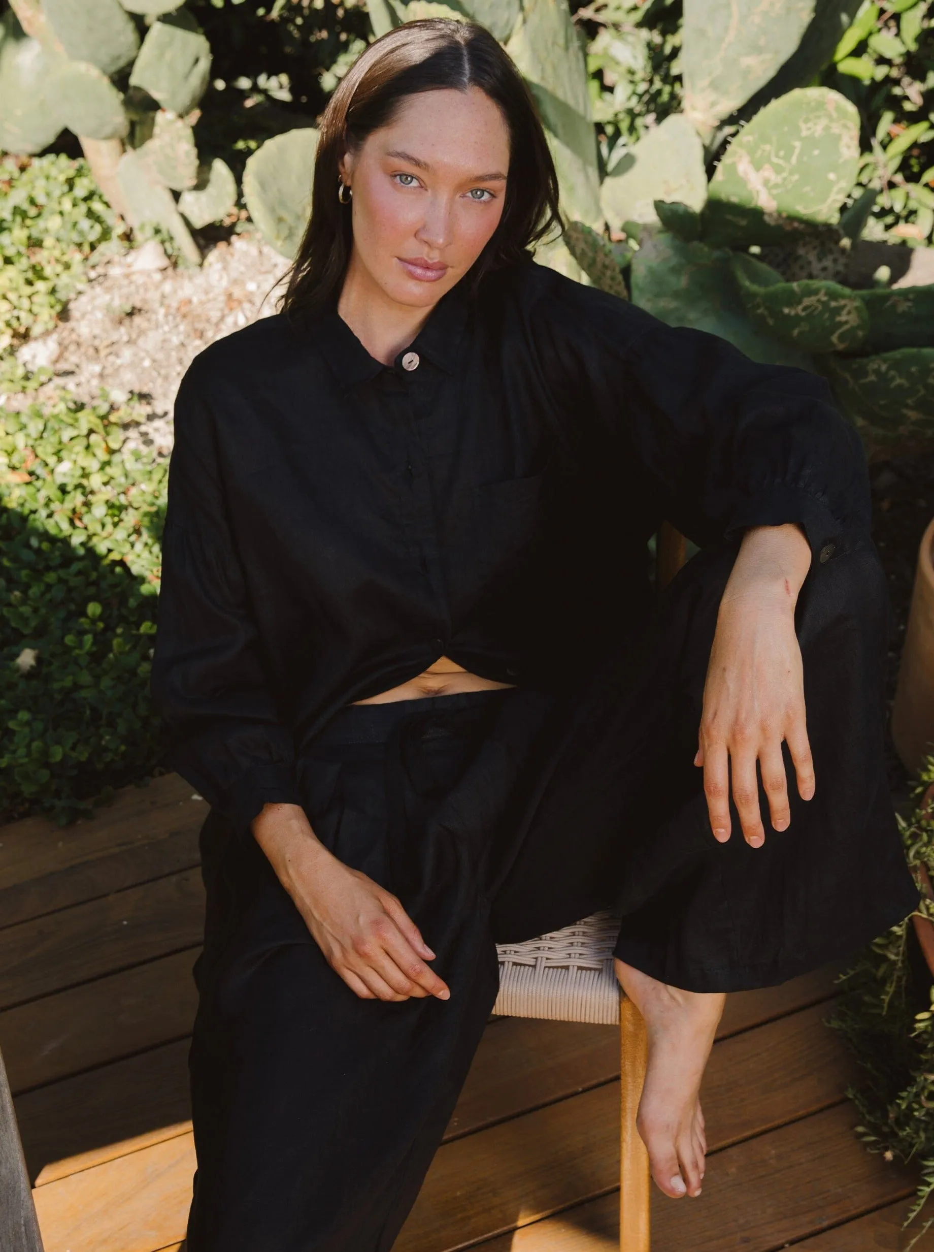 Nusa Button Up Top - Black