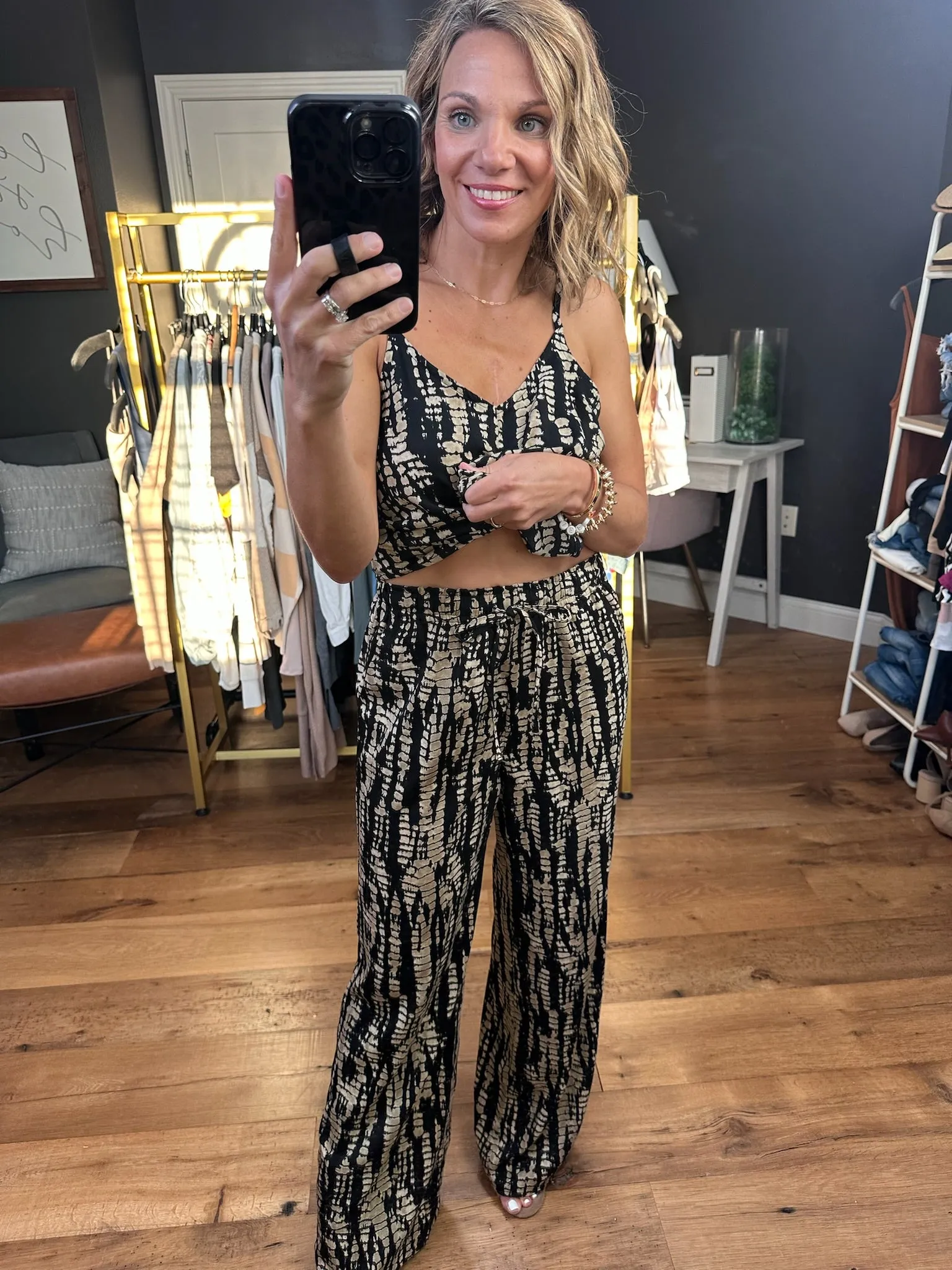 Through the City Tank   Pant 2-Piece Set - Black