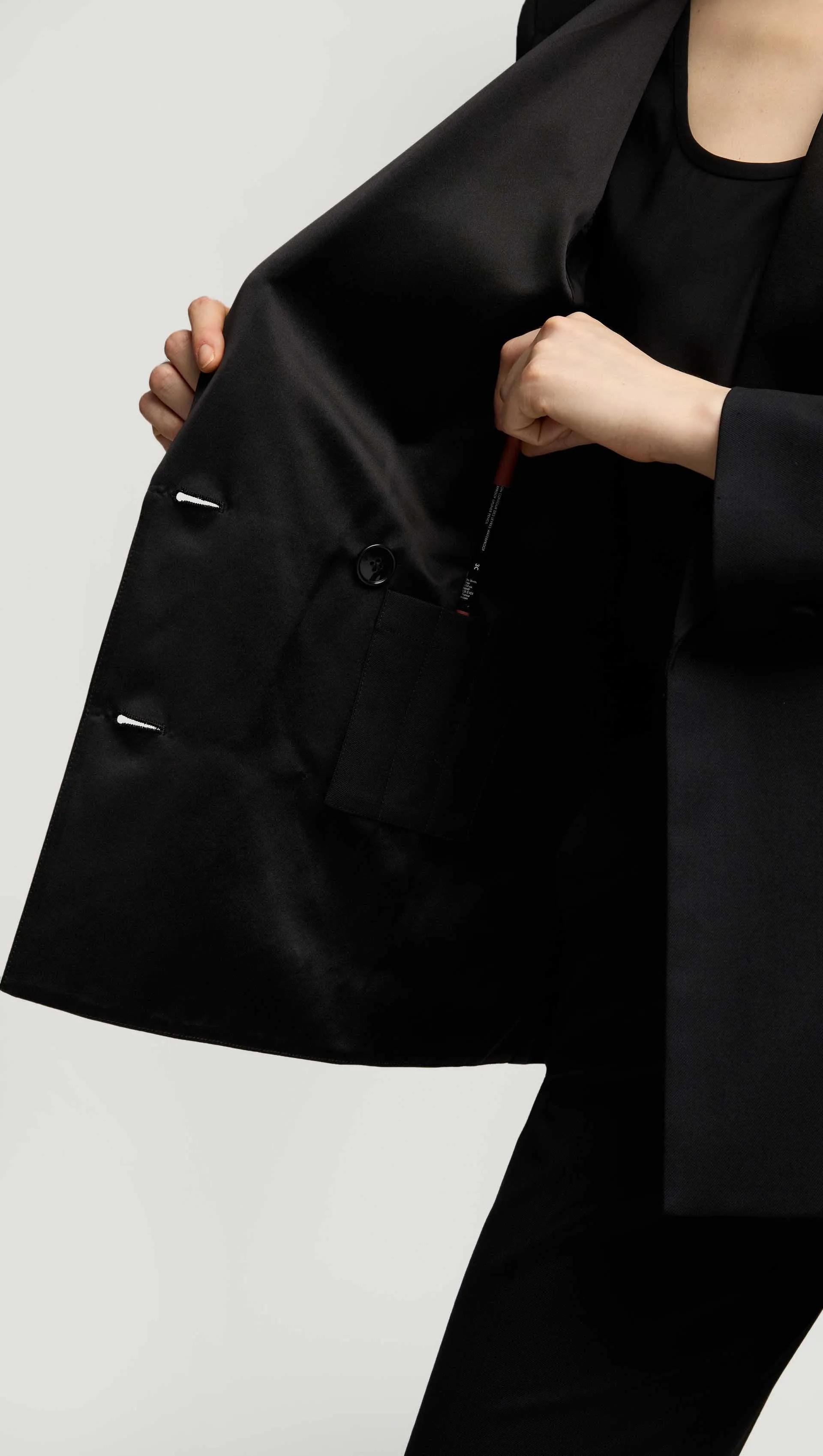 Tuxedo Blazer in Seasonless Wool | Black