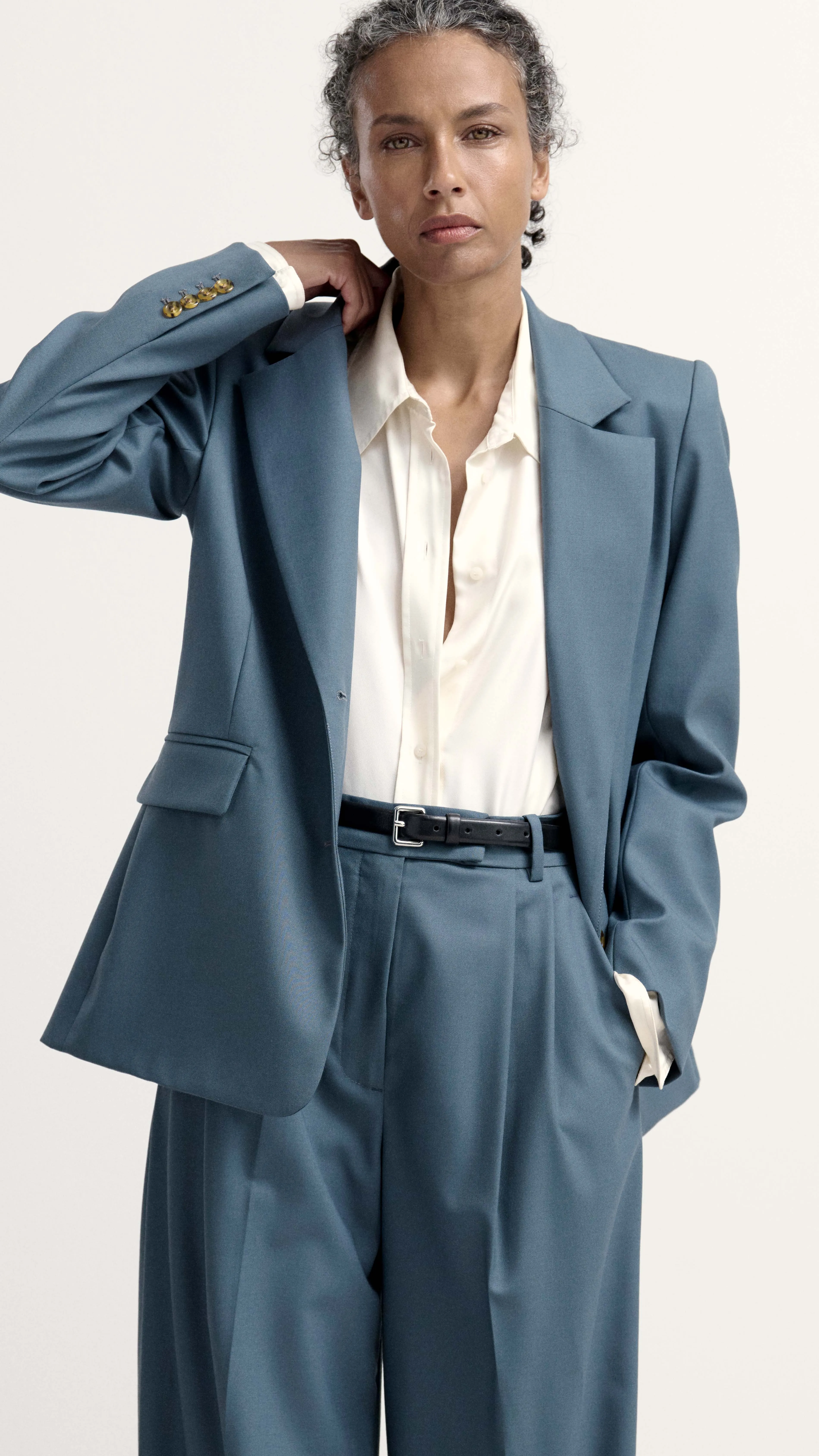 Two-Button Blazer in Seasonless Wool | Stone Blue