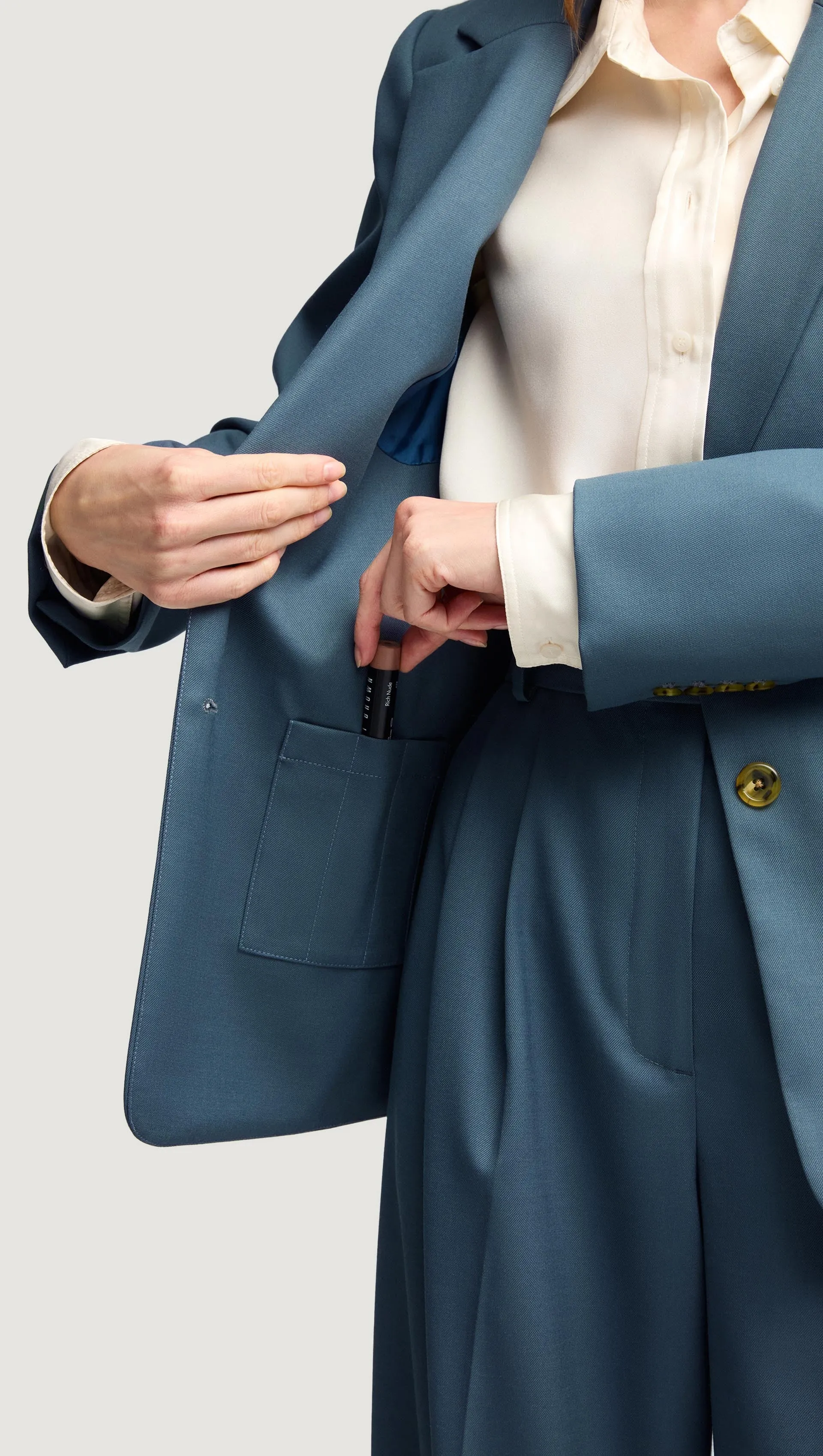 Two-Button Blazer in Seasonless Wool | Stone Blue