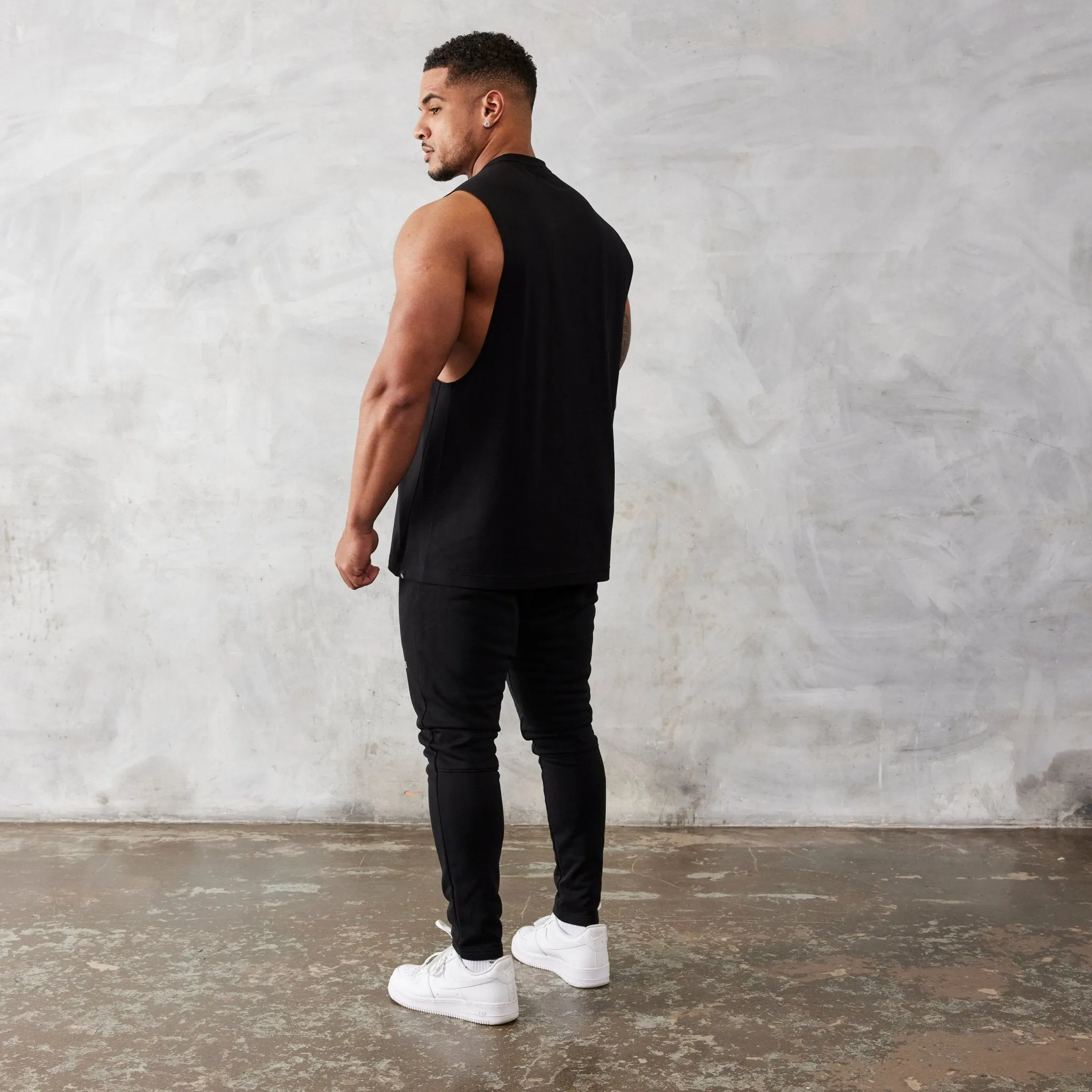 Vanquish Essential Black Oversized Sleeveless T Shirt